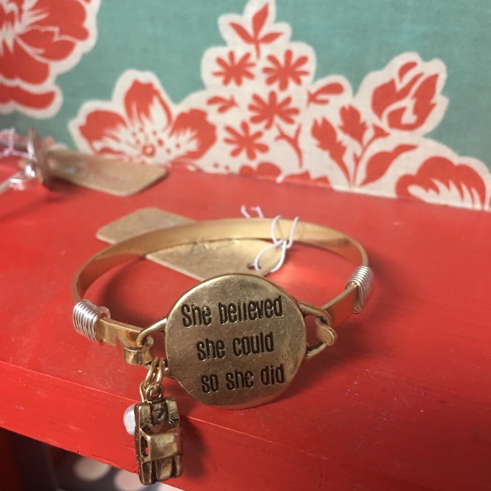 Bracelet